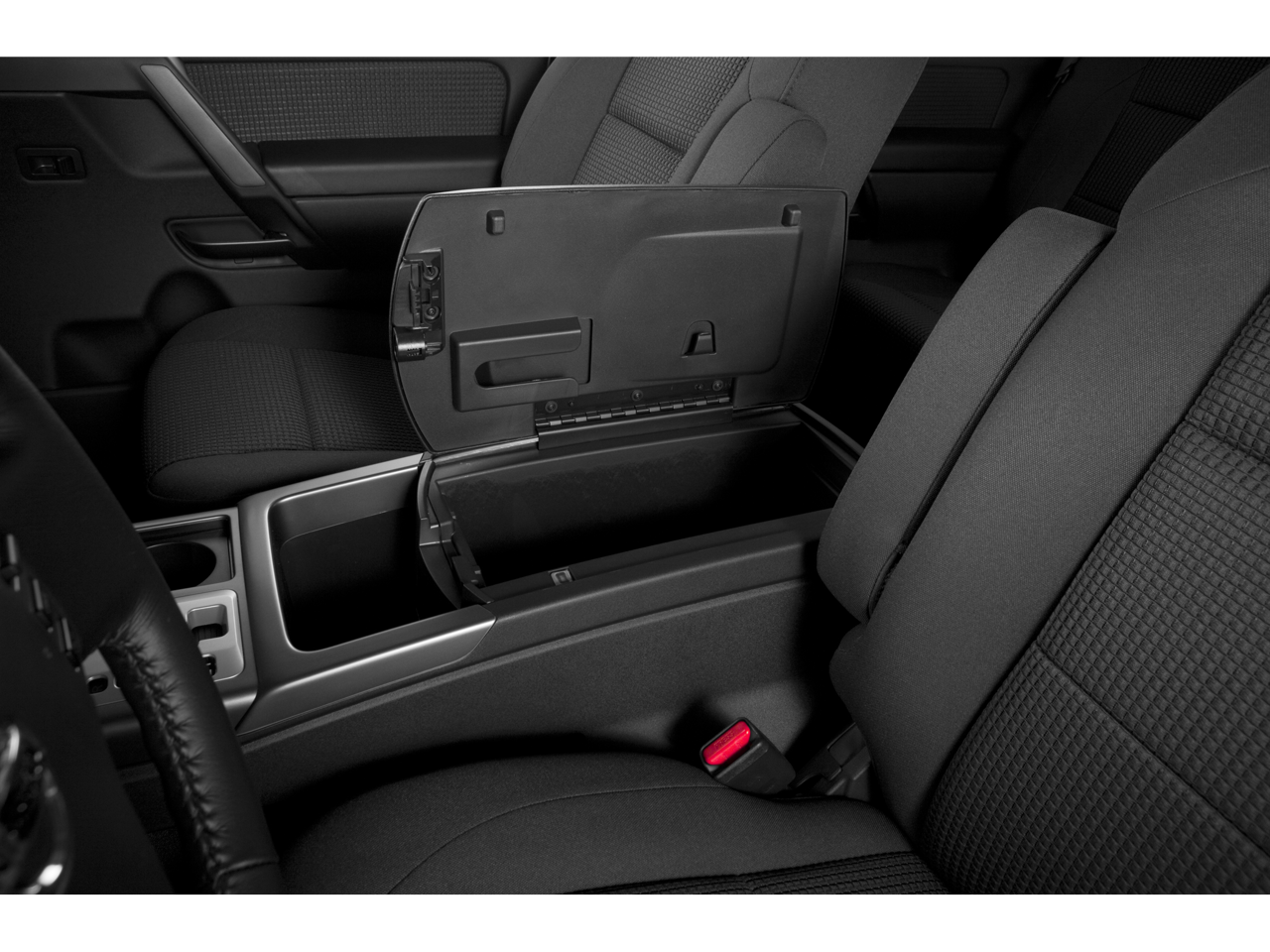 2015 Nissan Titan SV