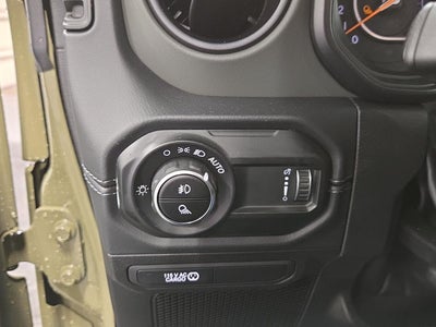 2025 Jeep Gladiator Mojave X