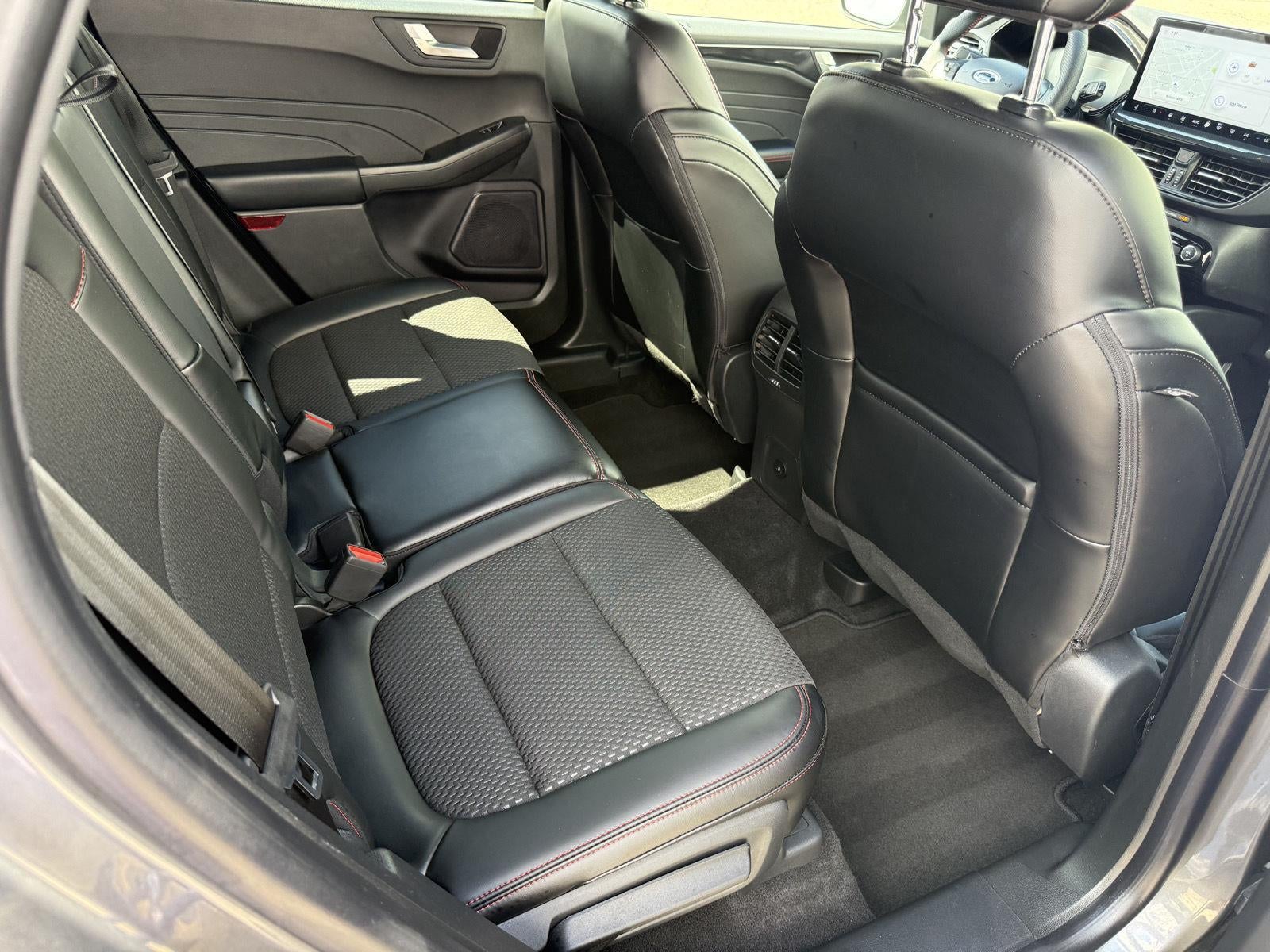 2024 Ford ESCAPE ST-LINE AWD