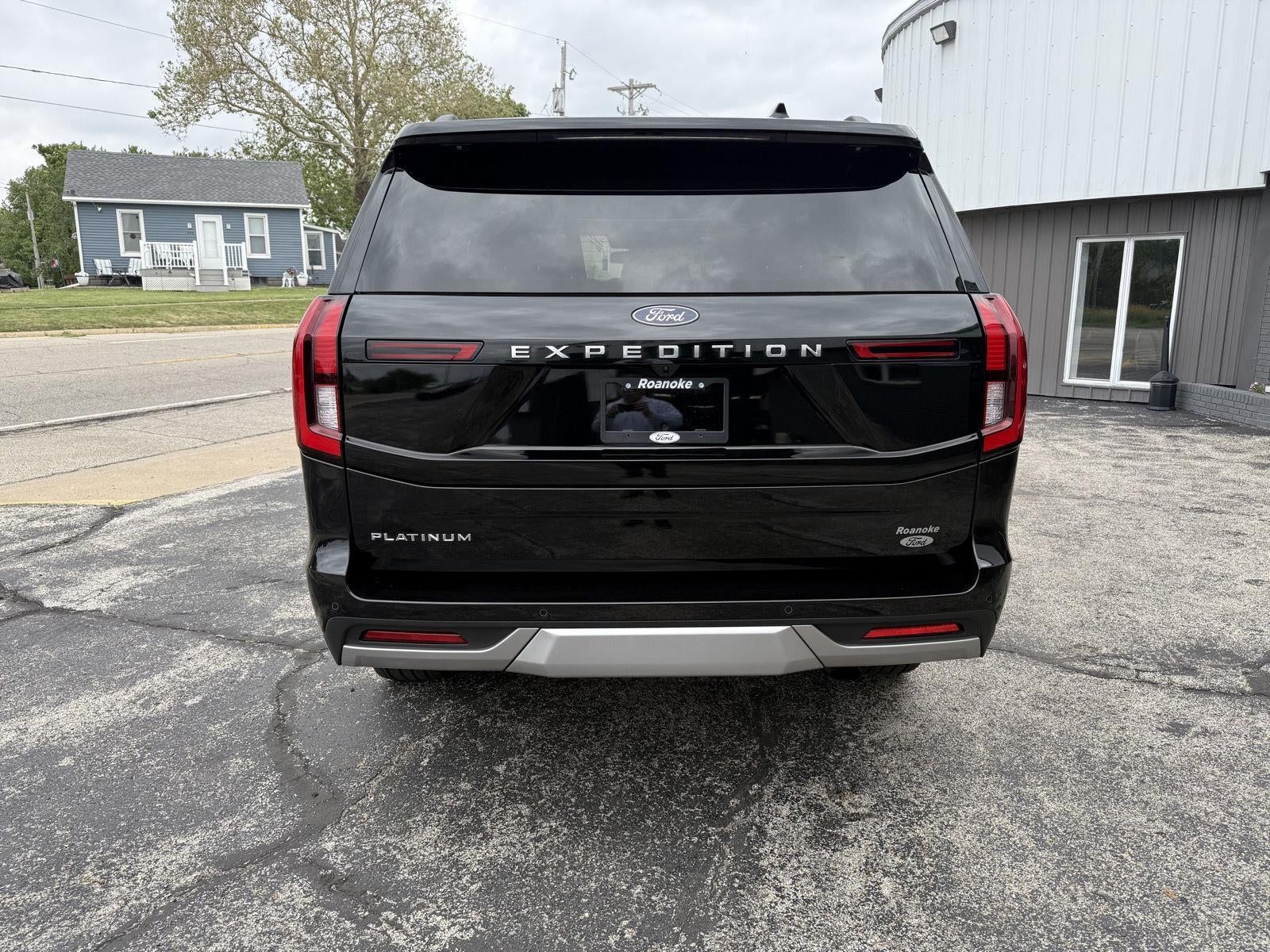 2025 Ford Expedition Platinum