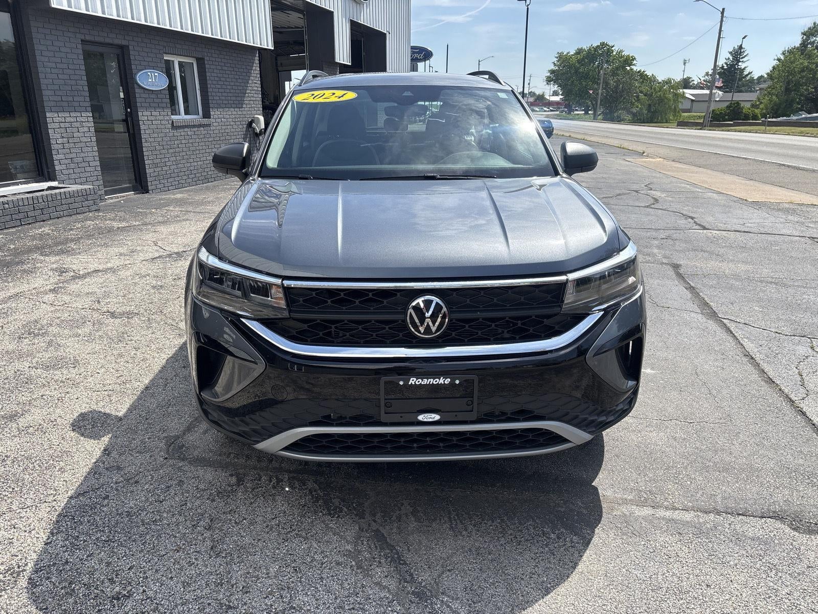 2024 Volkswagen Taos S