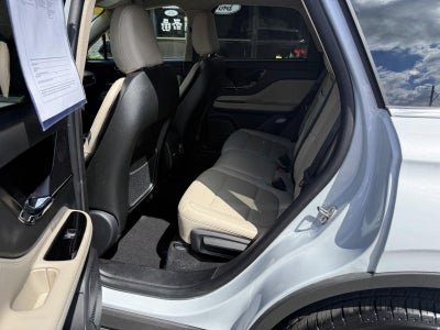 2025 Lincoln CORSAIR PREMIERE AWD