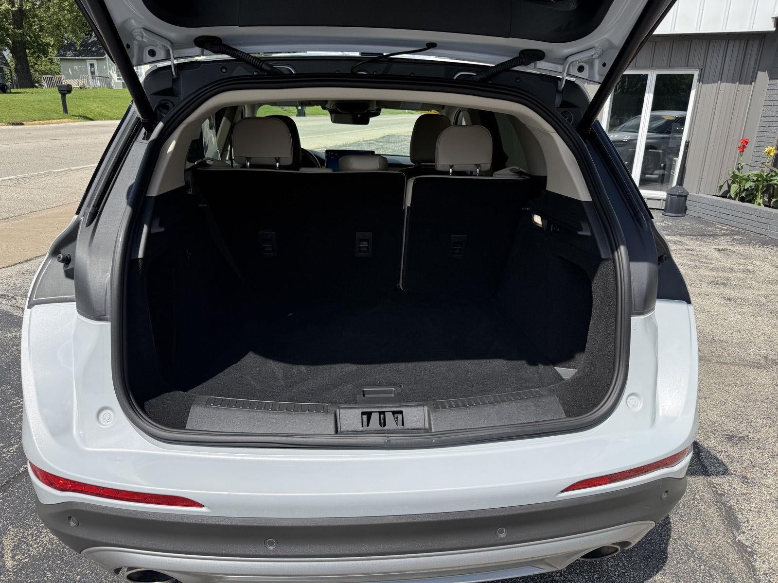 2025 Lincoln CORSAIR PREMIERE AWD