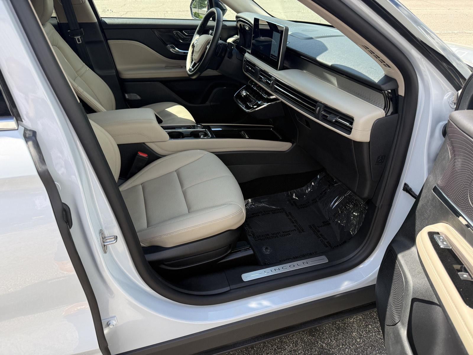2025 Lincoln CORSAIR PREMIERE AWD