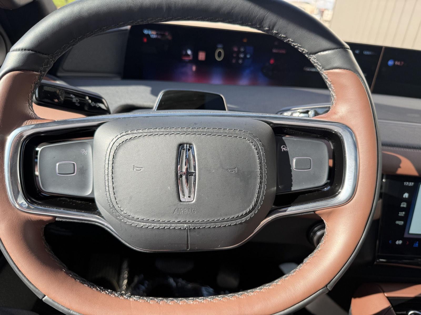 2025 Lincoln NAVIGATOR L RESERVE 4X4
