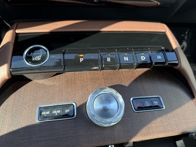 2025 Lincoln NAVIGATOR L RESERVE 4X4