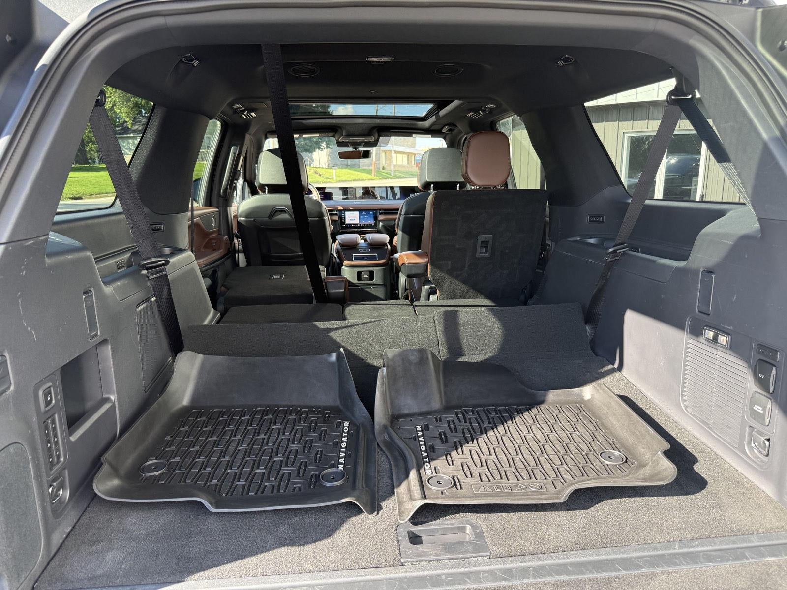 2025 Lincoln NAVIGATOR L RESERVE 4X4