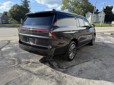 2025 Lincoln NAVIGATOR L RESERVE 4X4