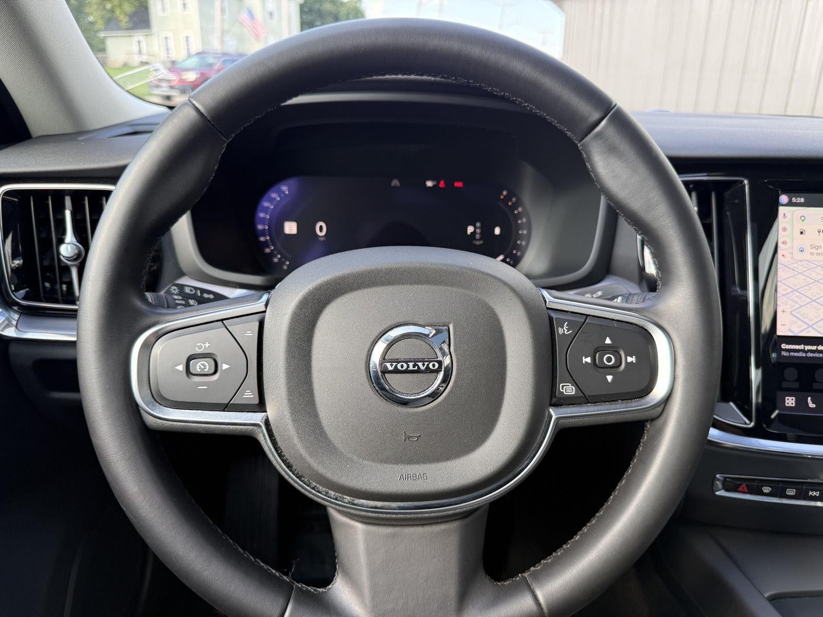 2024 Volvo S60 Core Dark Theme