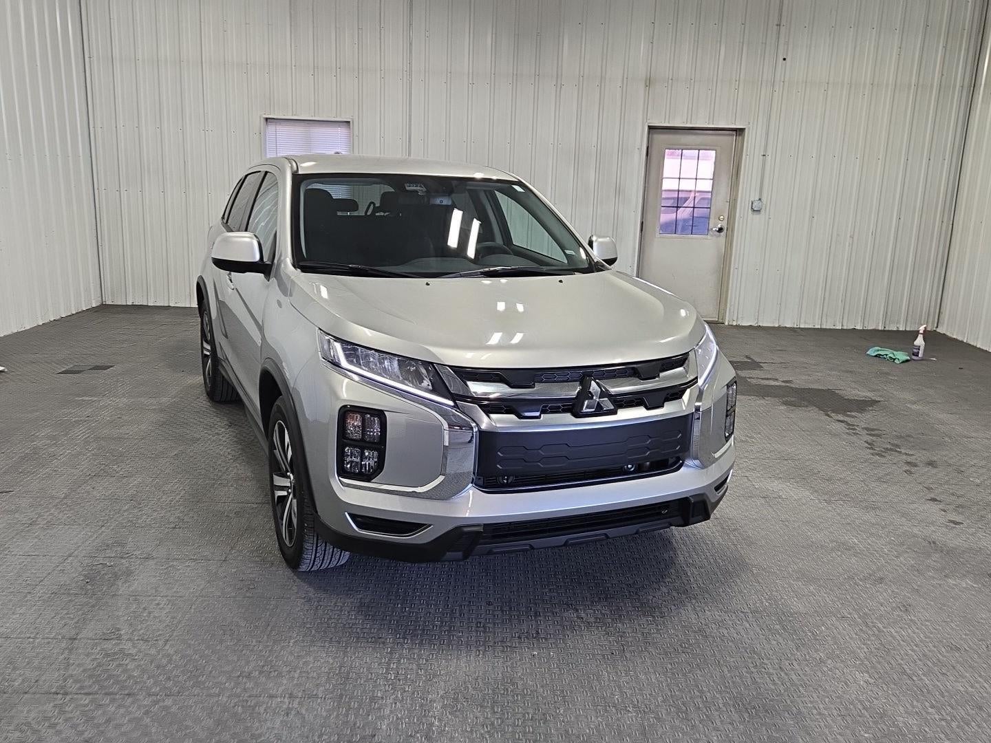 2025 Mitsubishi OUTLANDER SPORT ES 2.0 AWC