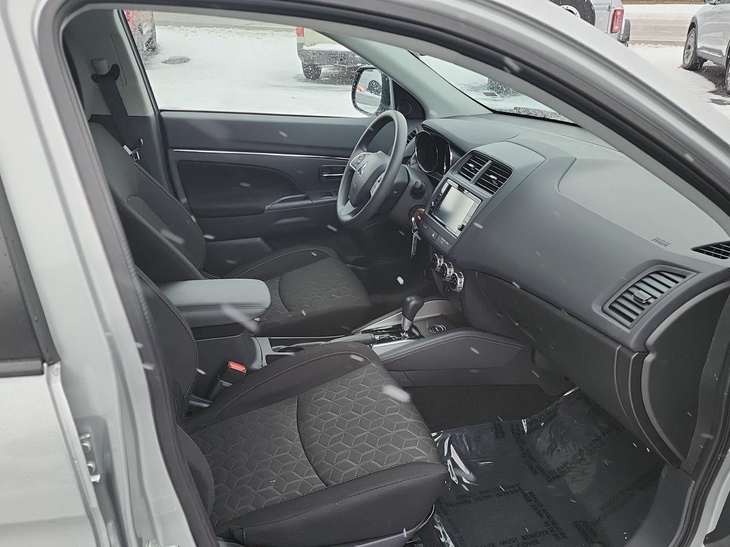 2025 Mitsubishi OUTLANDER SPORT ES 2.0 AWC