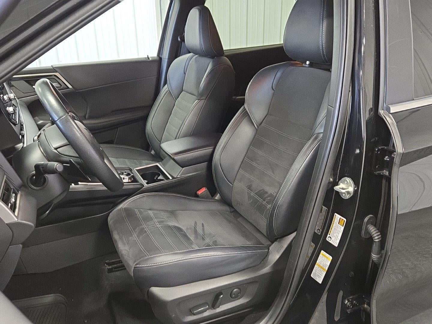 2024 Mitsubishi OUTLANDER SE BLACK EDITION FWD