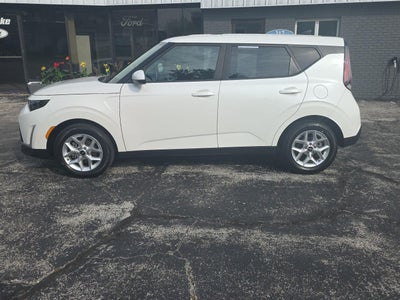 2025 Kia SOUL LX FWD
