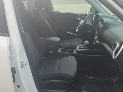 2025 Kia SOUL LX FWD