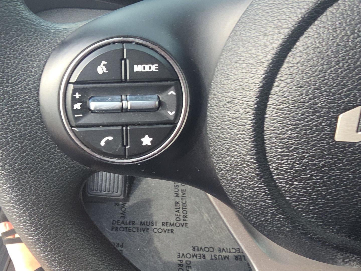 2025 Kia SOUL LX FWD