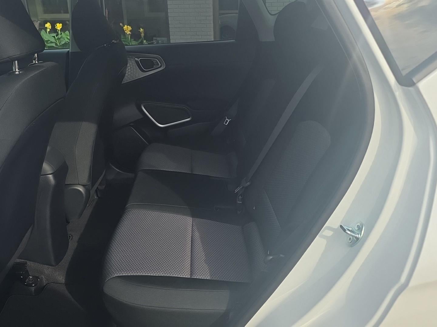 2025 Kia SOUL LX FWD
