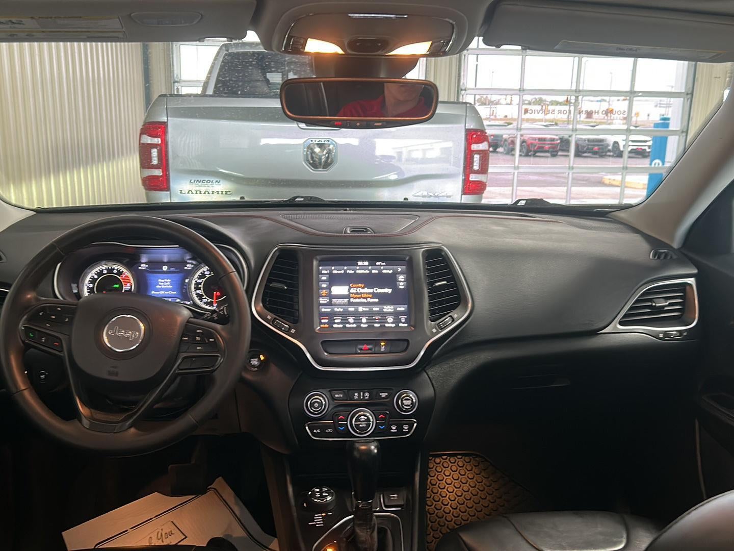 2022 Jeep Cherokee Trailhawk