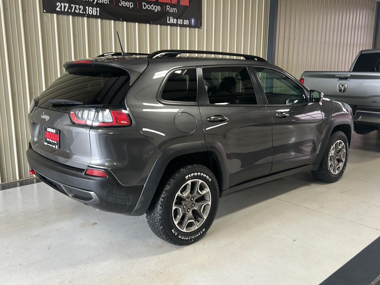 2022 Jeep Cherokee Trailhawk
