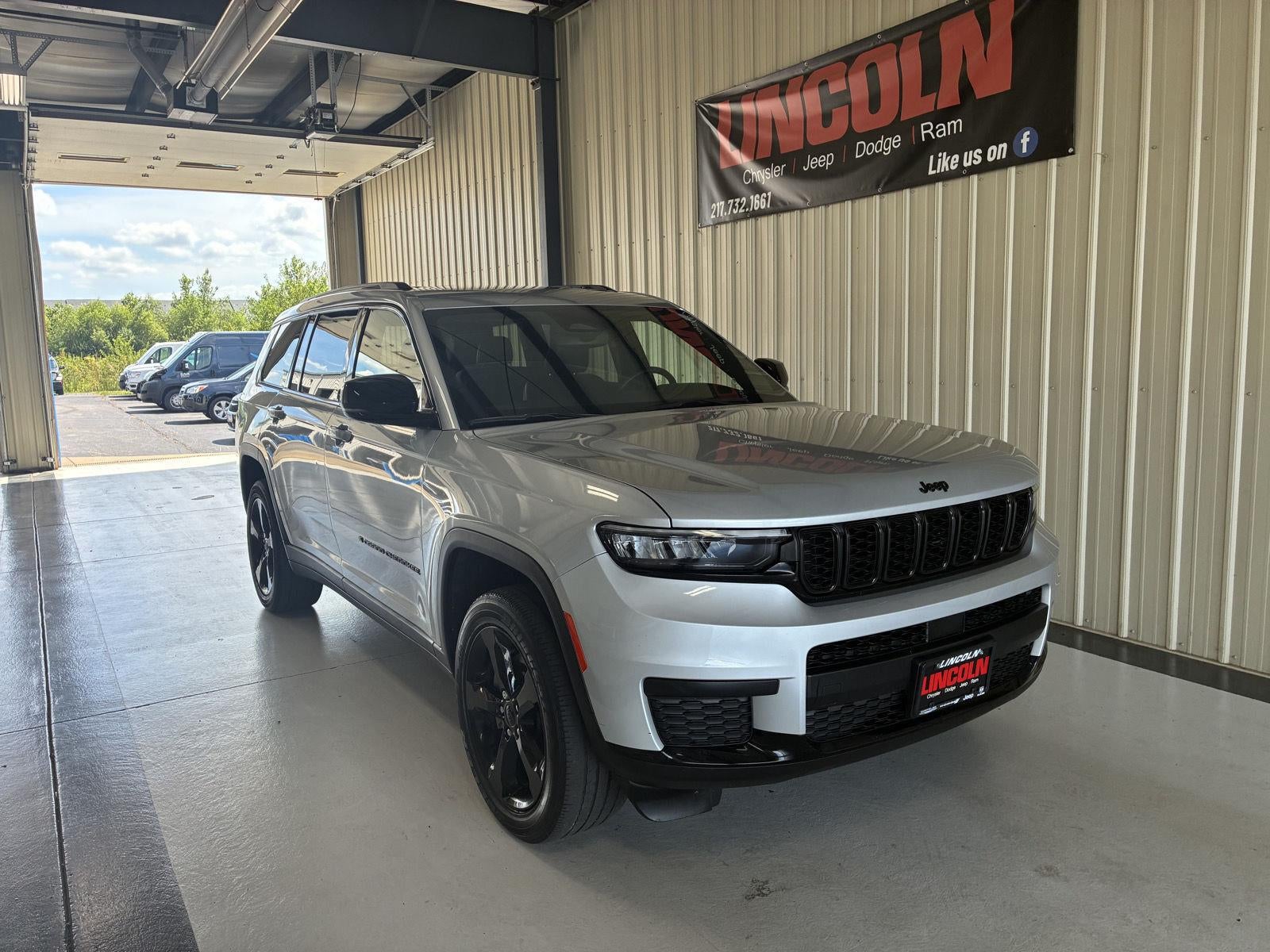 2023 Jeep Grand Cherokee L Altitude