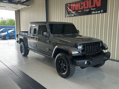 2022 Jeep Gladiator Willys