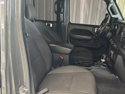 2022 Jeep Gladiator Willys