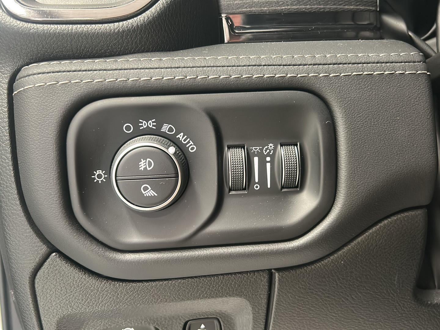 2024 RAM 1500 Limited