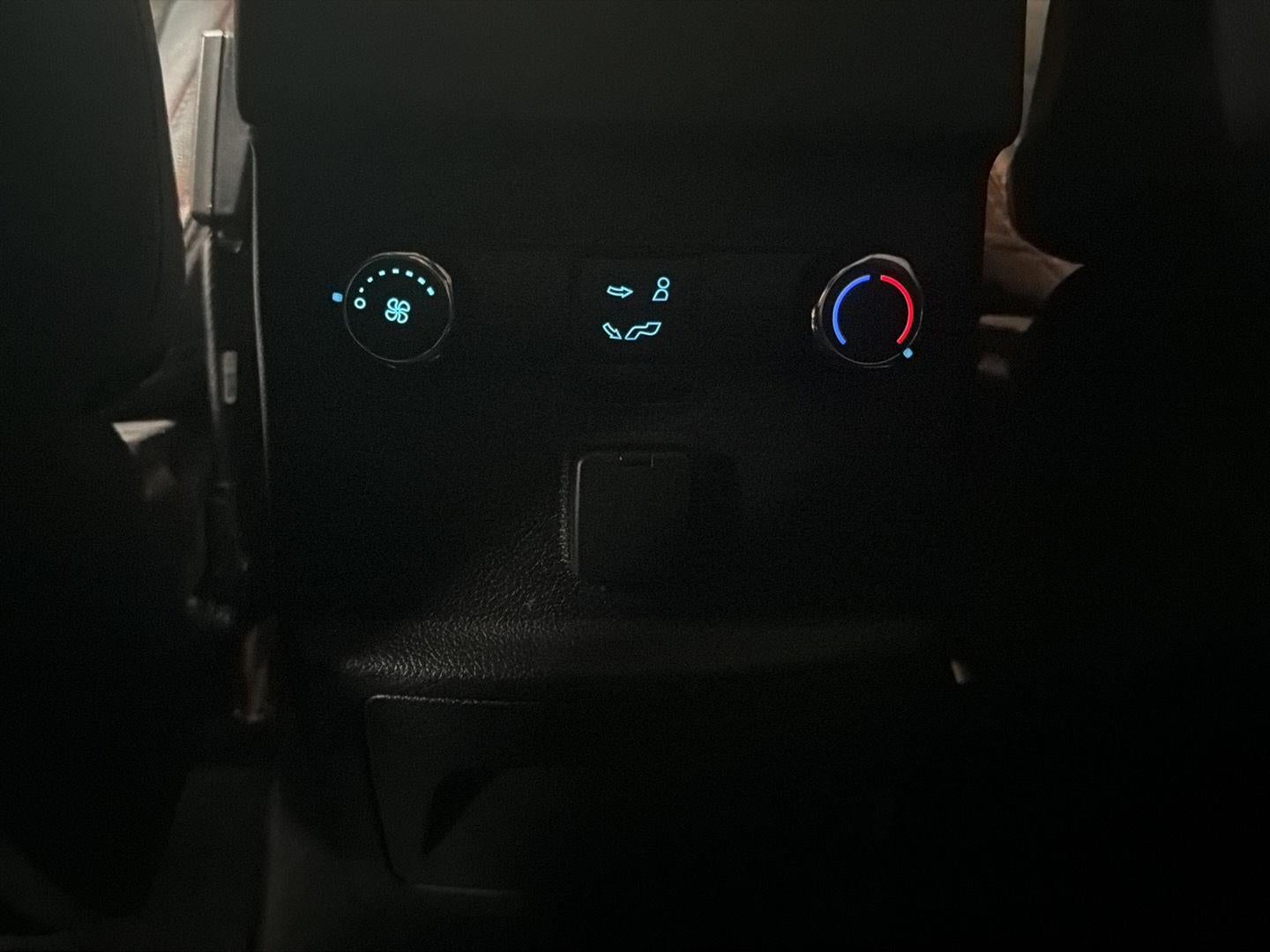 2018 Ford EXPLORER XLT 4WD