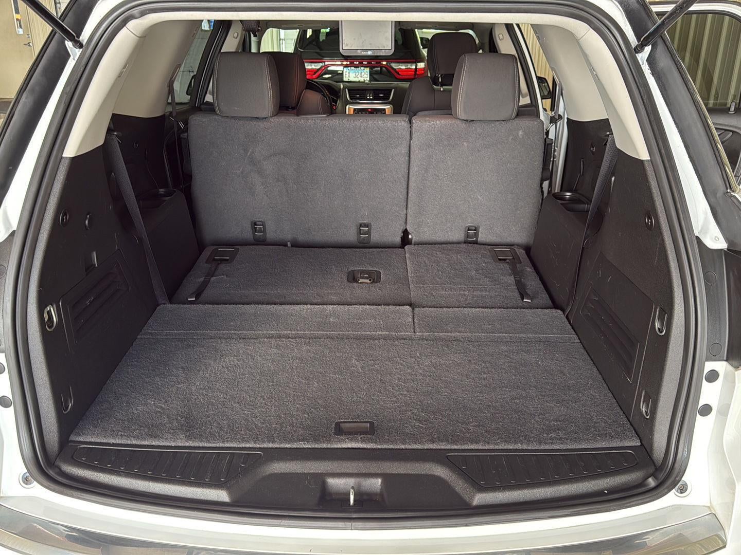 2016 GMC Acadia SL