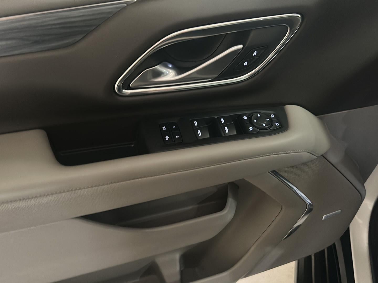 2022 GMC Yukon XL SLT