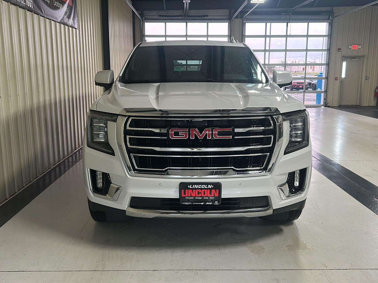 2022 GMC Yukon XL SLT