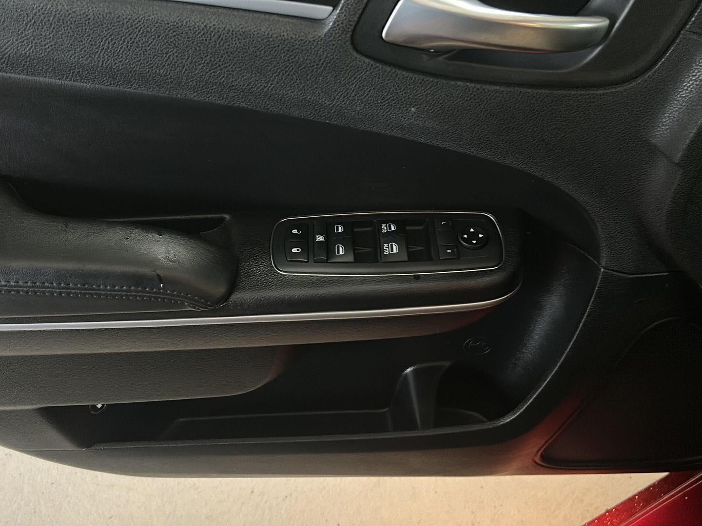 2019 Chrysler 300 Touring