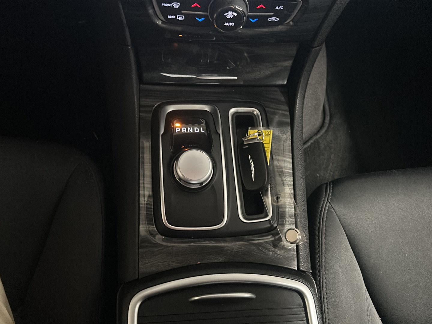 2019 Chrysler 300 Touring