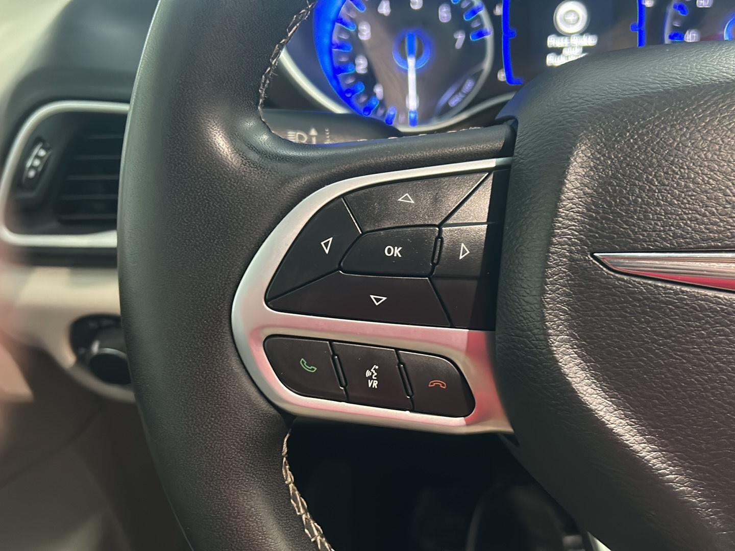 2024 Chrysler Voyager LX