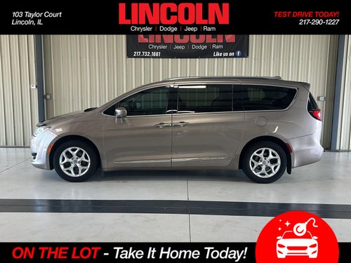 2017 Chrysler Pacifica Touring-L Plus