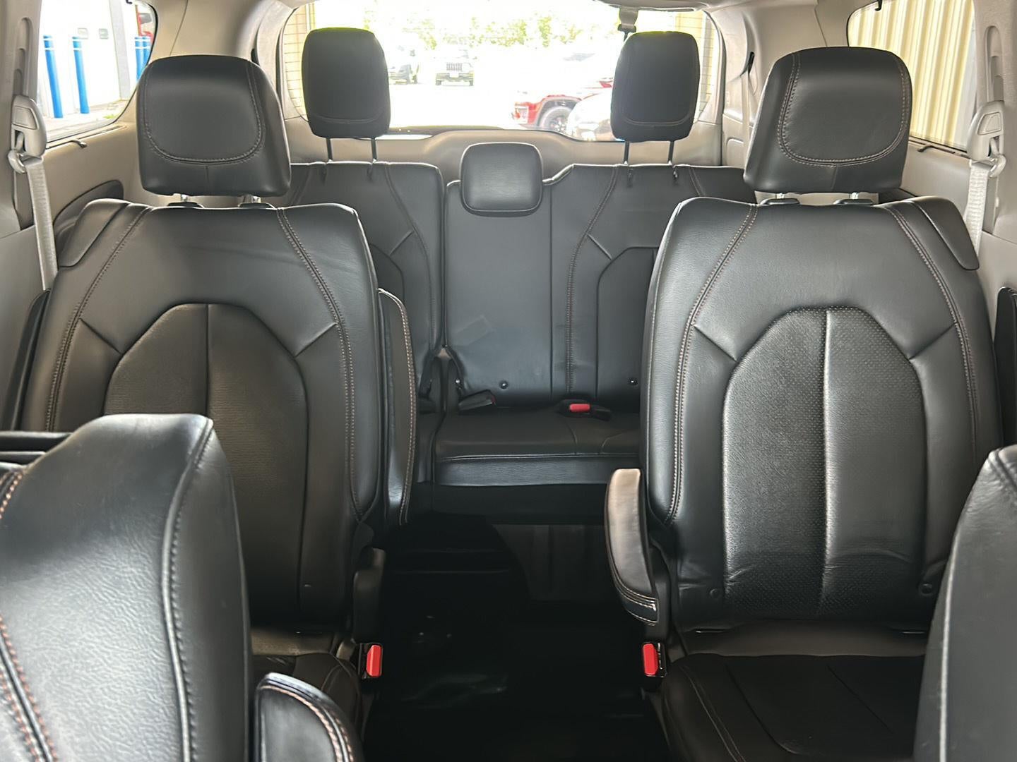 2017 Chrysler Pacifica Touring-L Plus