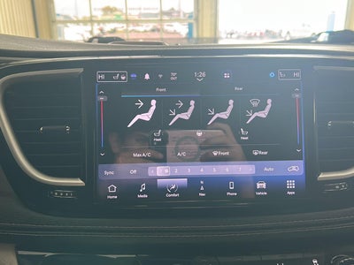 2022 Chrysler Pacifica Hybrid Touring L