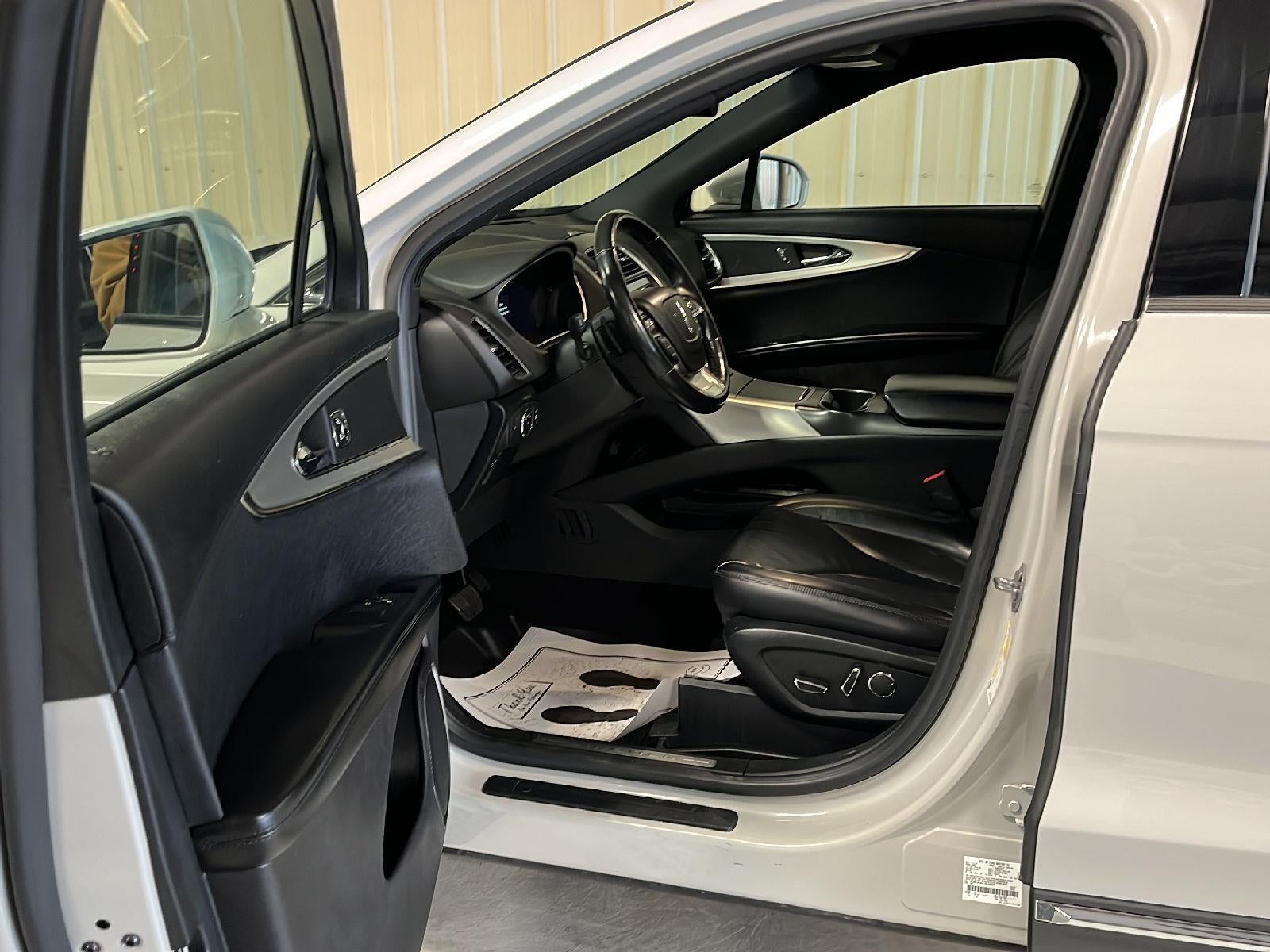 2020 Lincoln Nautilus Standard