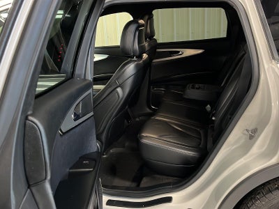 2020 Lincoln Nautilus Standard