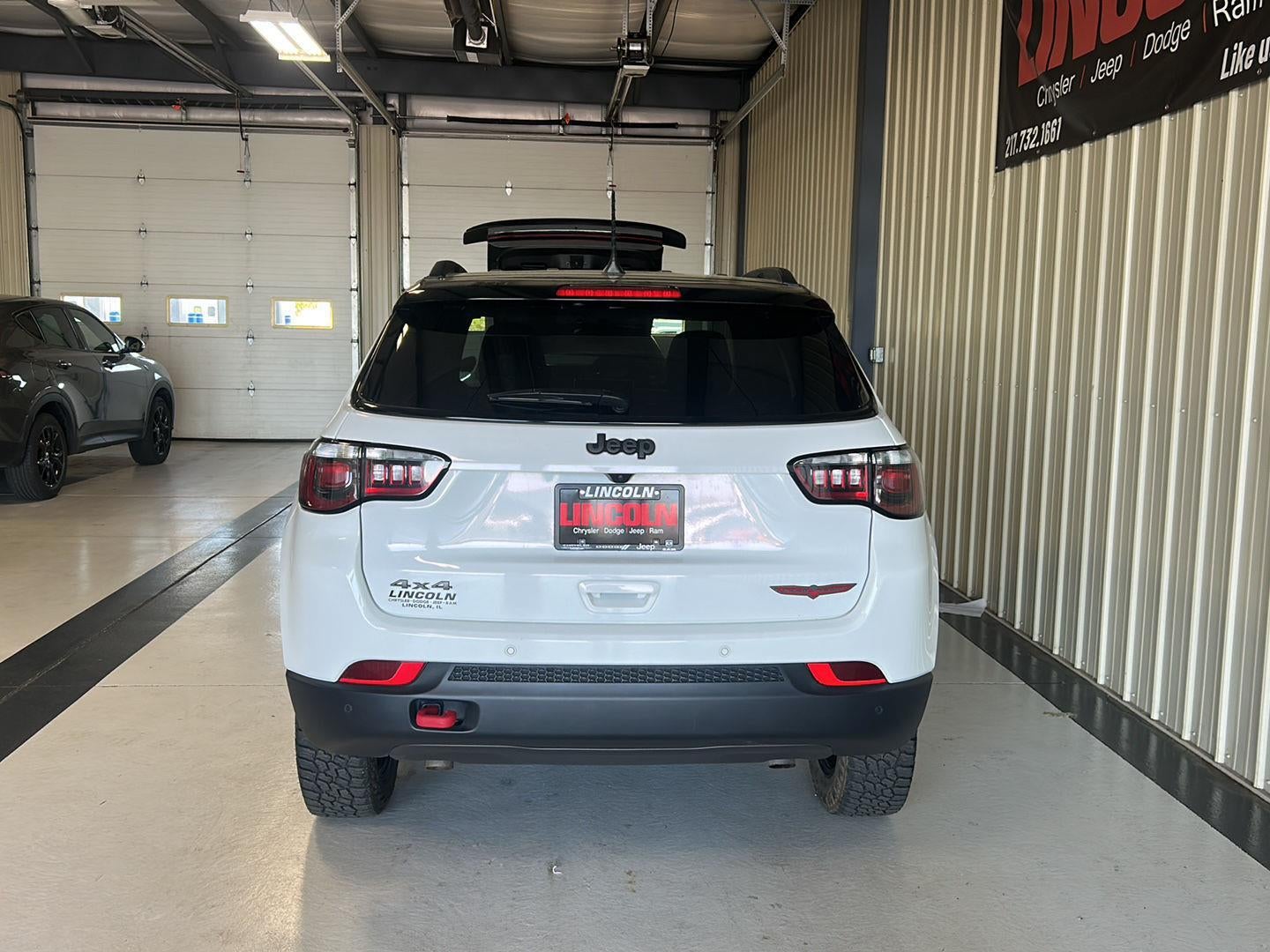 2025 Jeep Compass Trailhawk