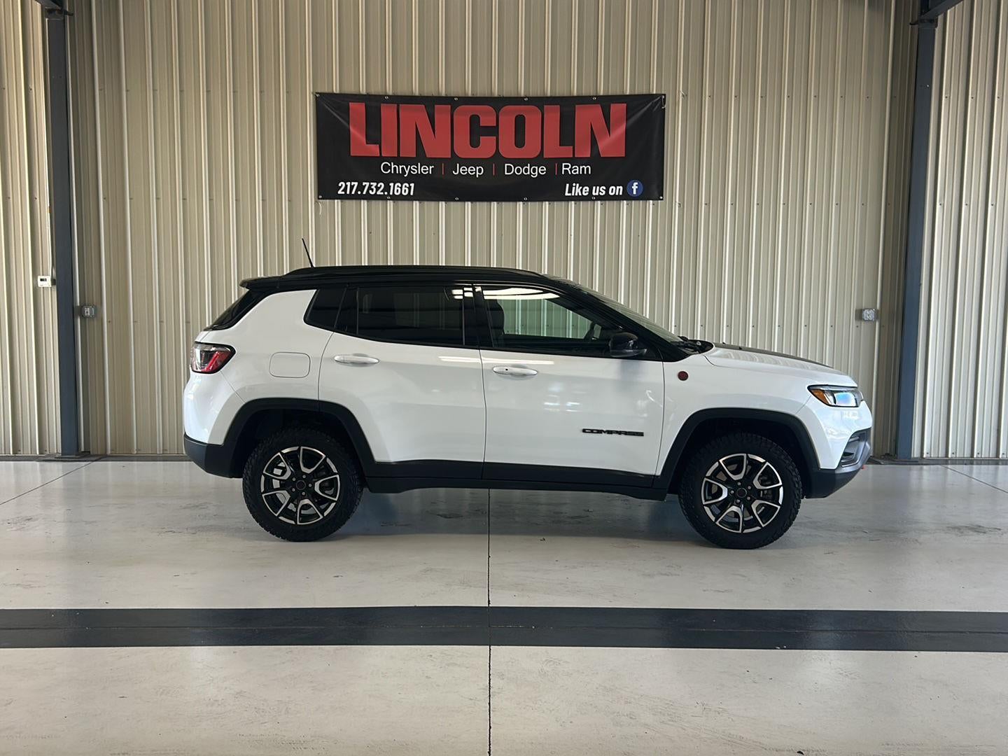 2025 Jeep Compass Trailhawk