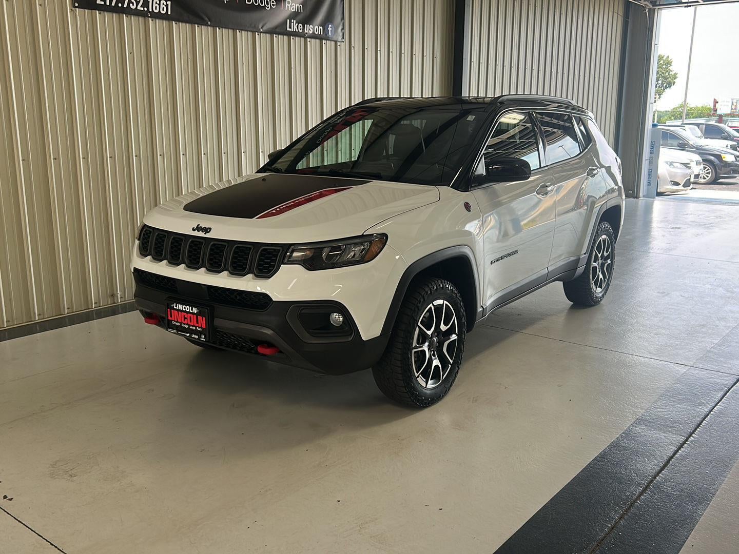 2025 Jeep Compass Trailhawk