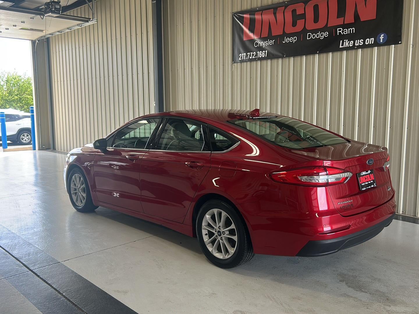 2020 Ford Fusion SE