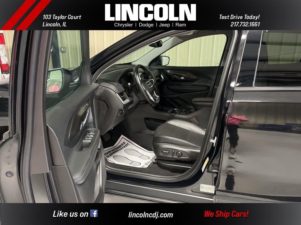 2024 GMC Terrain SLT