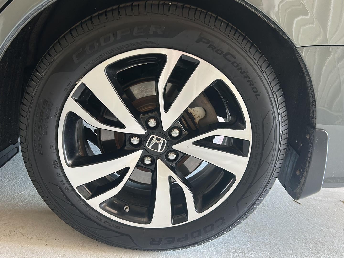 2019 Honda Odyssey Elite
