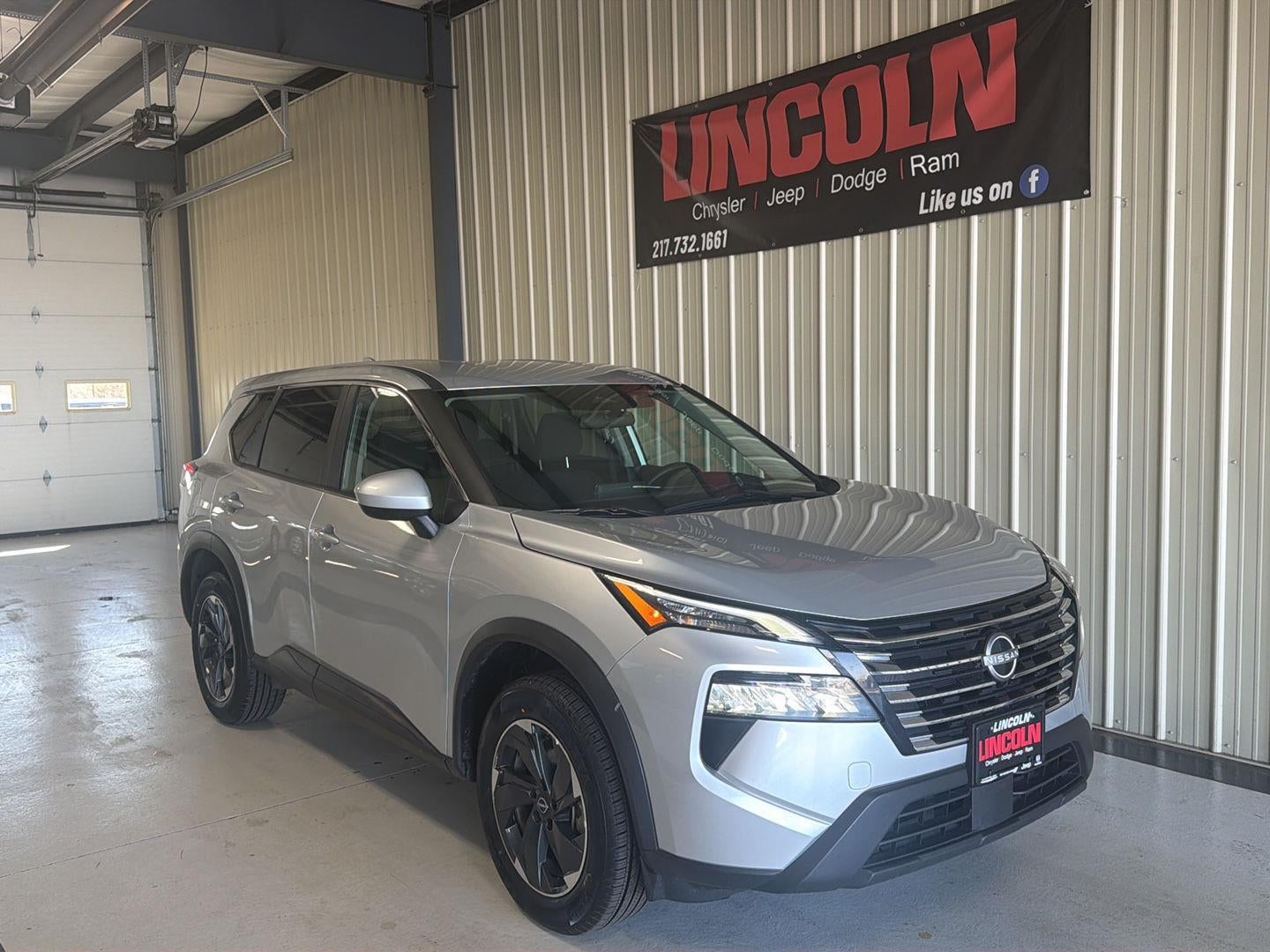 2024 Nissan Rogue SV