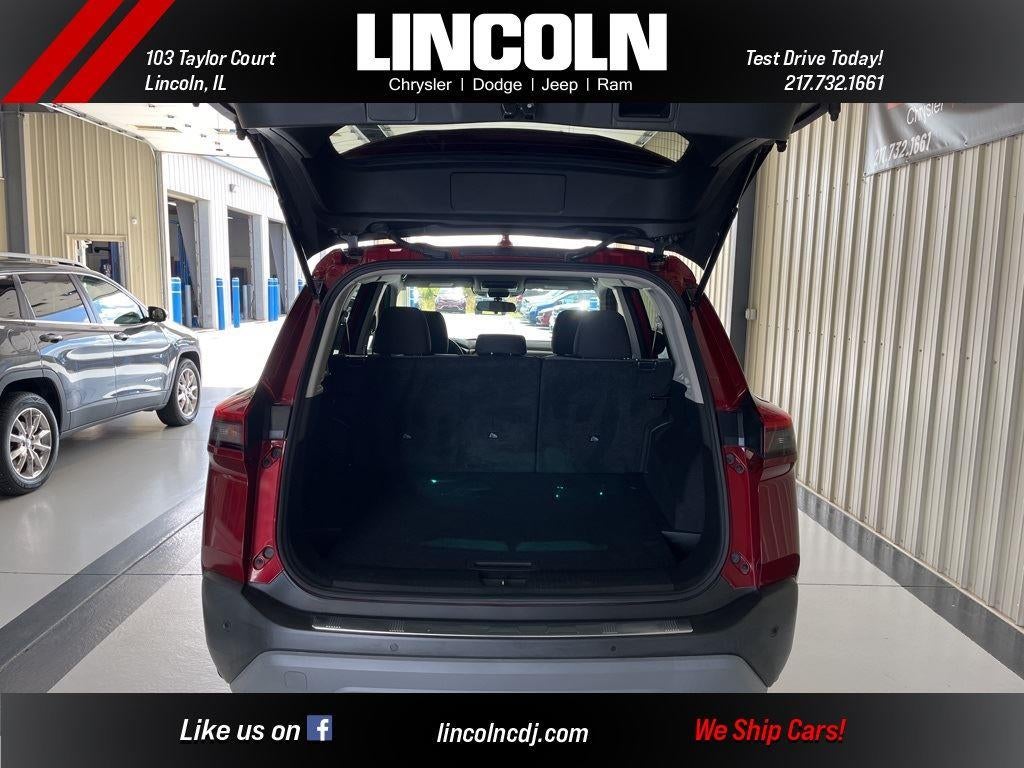 2023 Nissan Rogue SV