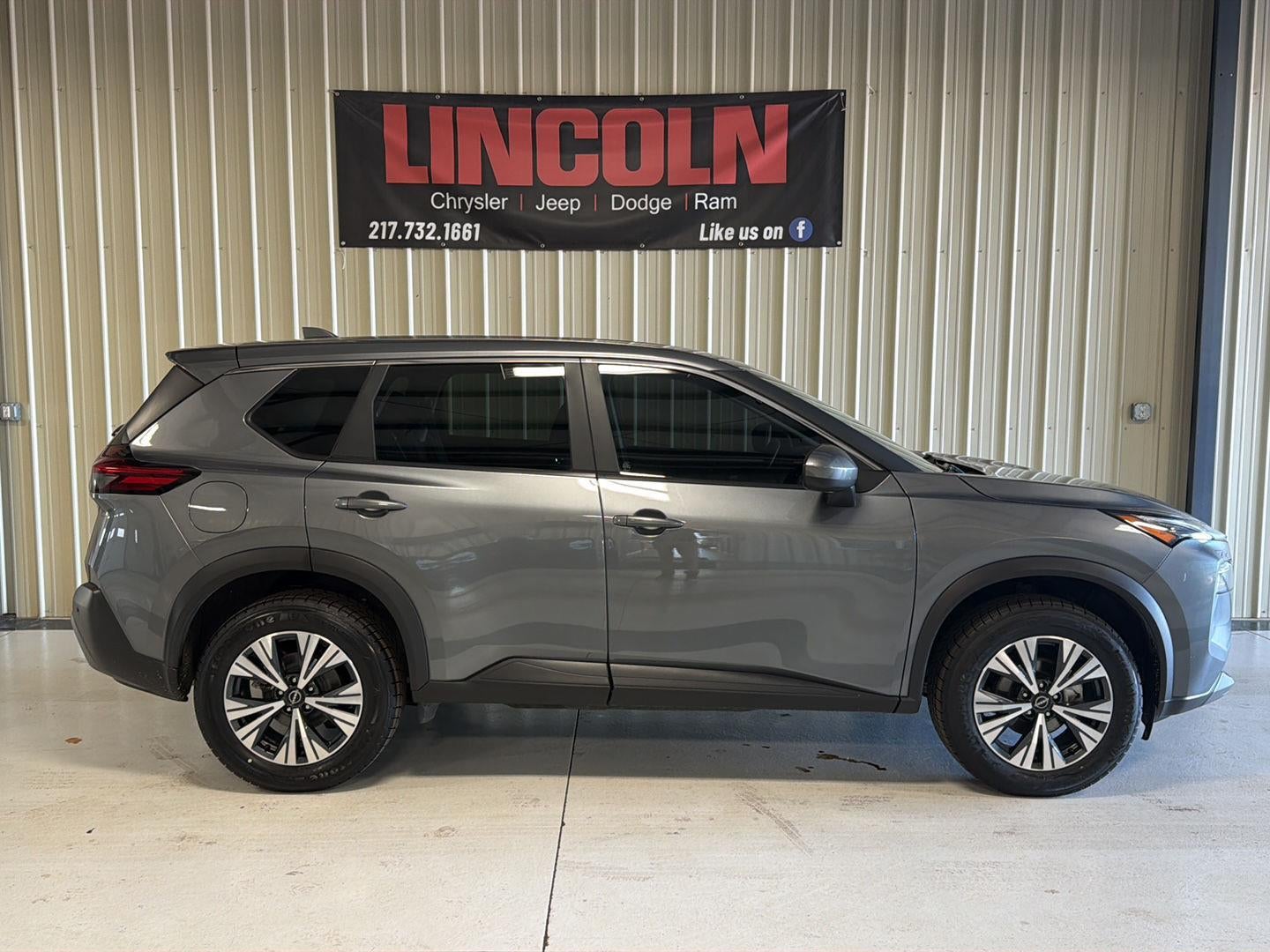 2023 Nissan Rogue SV