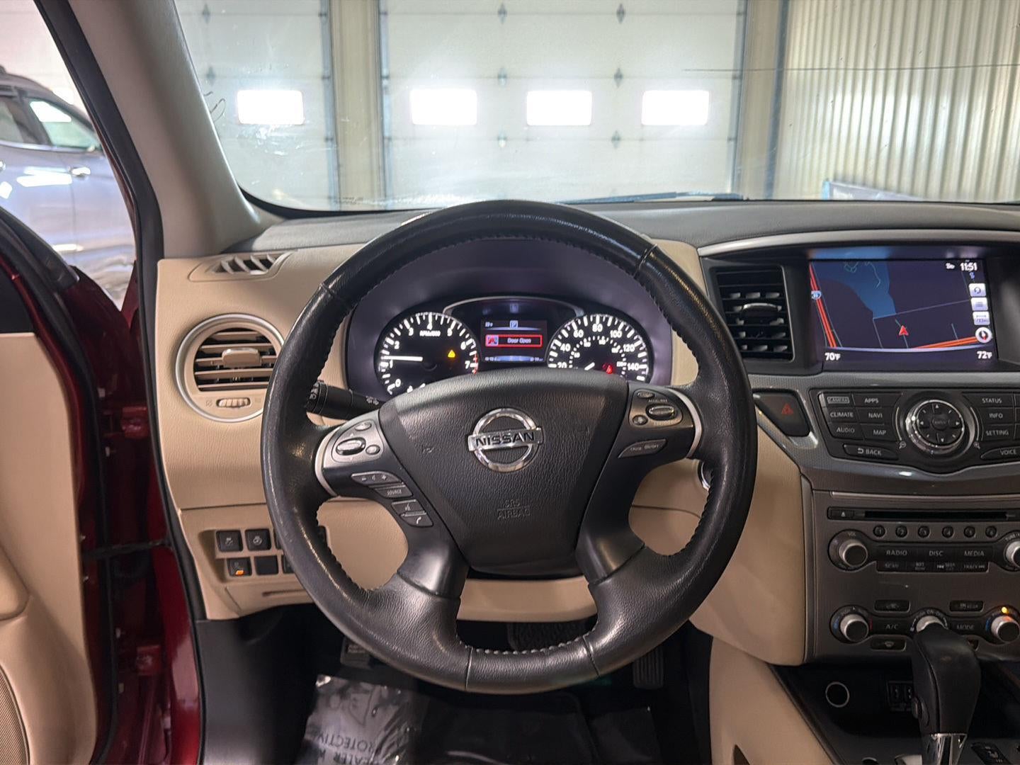 2018 Nissan Pathfinder SL