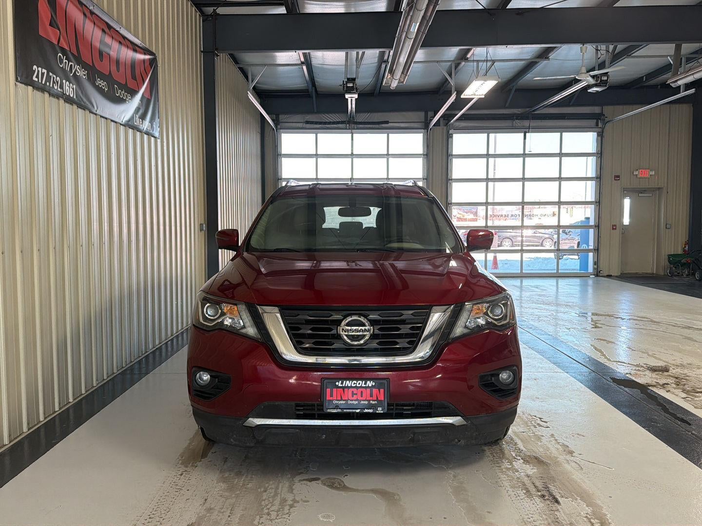 2018 Nissan Pathfinder SL