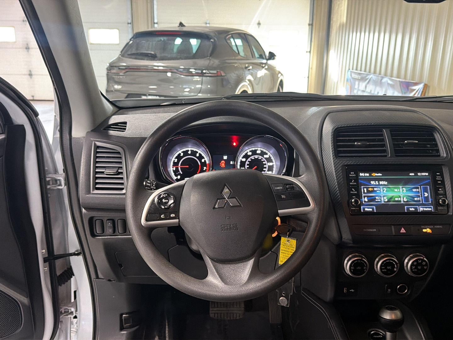 2023 Mitsubishi Outlander Sport ES